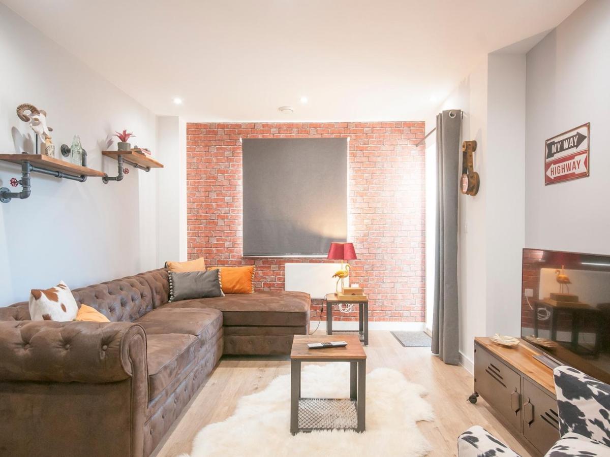 New Modern Apt In The City & Close To Stadiums Кардифф Экстерьер фото